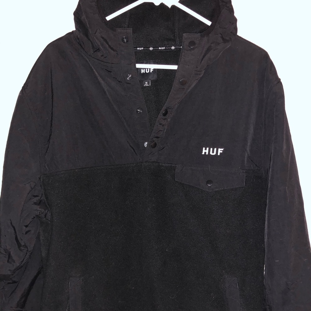 Men’s HUF Pullover Size Medium